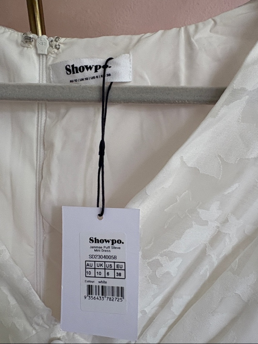 NWT Showpo Puff Sleeve Mini Dress - White - Picture 5 of 7